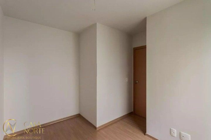 Apartamento à venda com 2 quartos, 45m², 1 vaga, Rua Osmindo Júlio Kuhn no bairro Parque Santa Fé em Porto Alegre