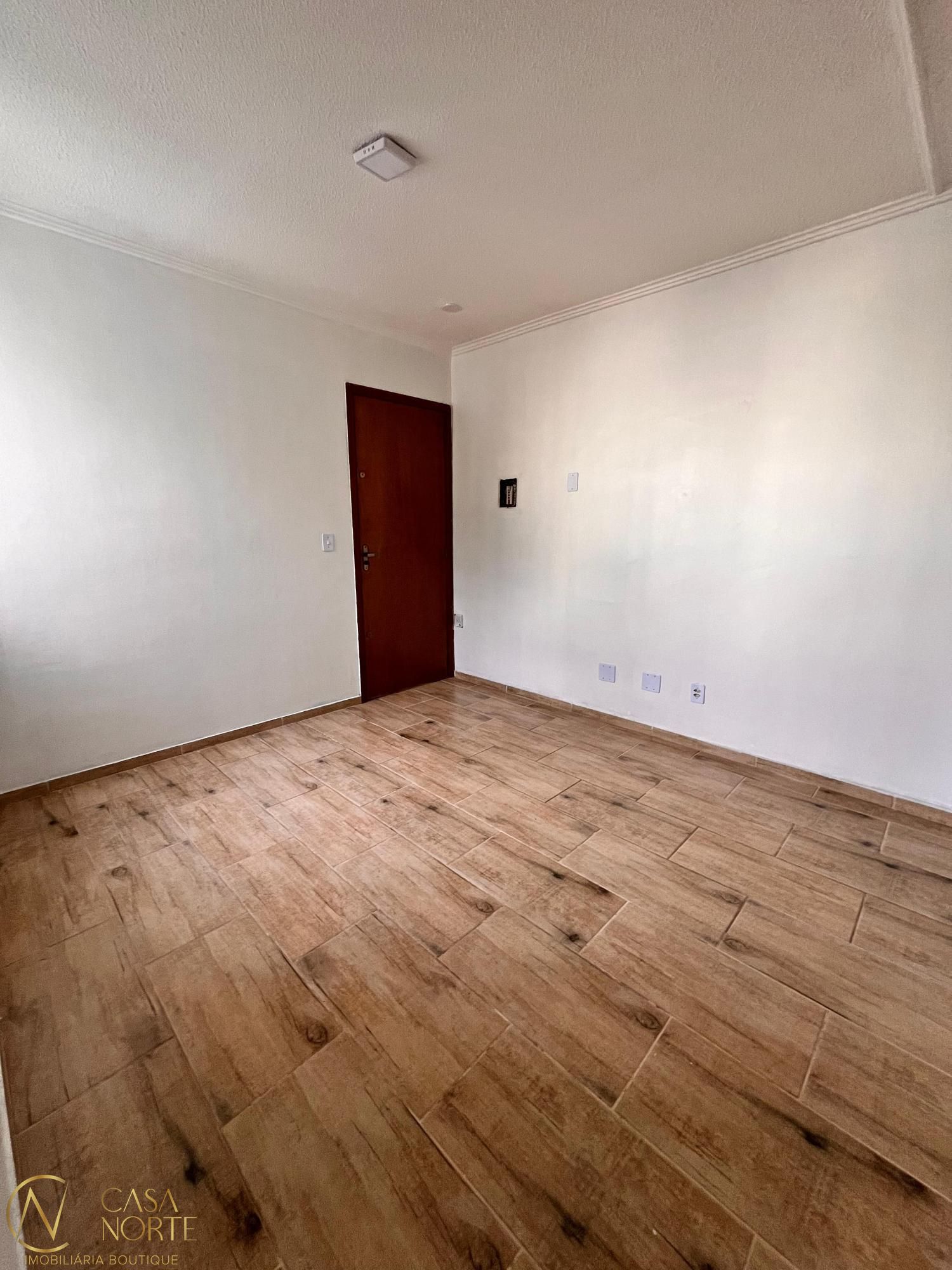 Apartamento à venda com 2 quartos, 41m², 1 vaga, Rua Capitão Pedroso no bairro Restinga em Porto Alegre