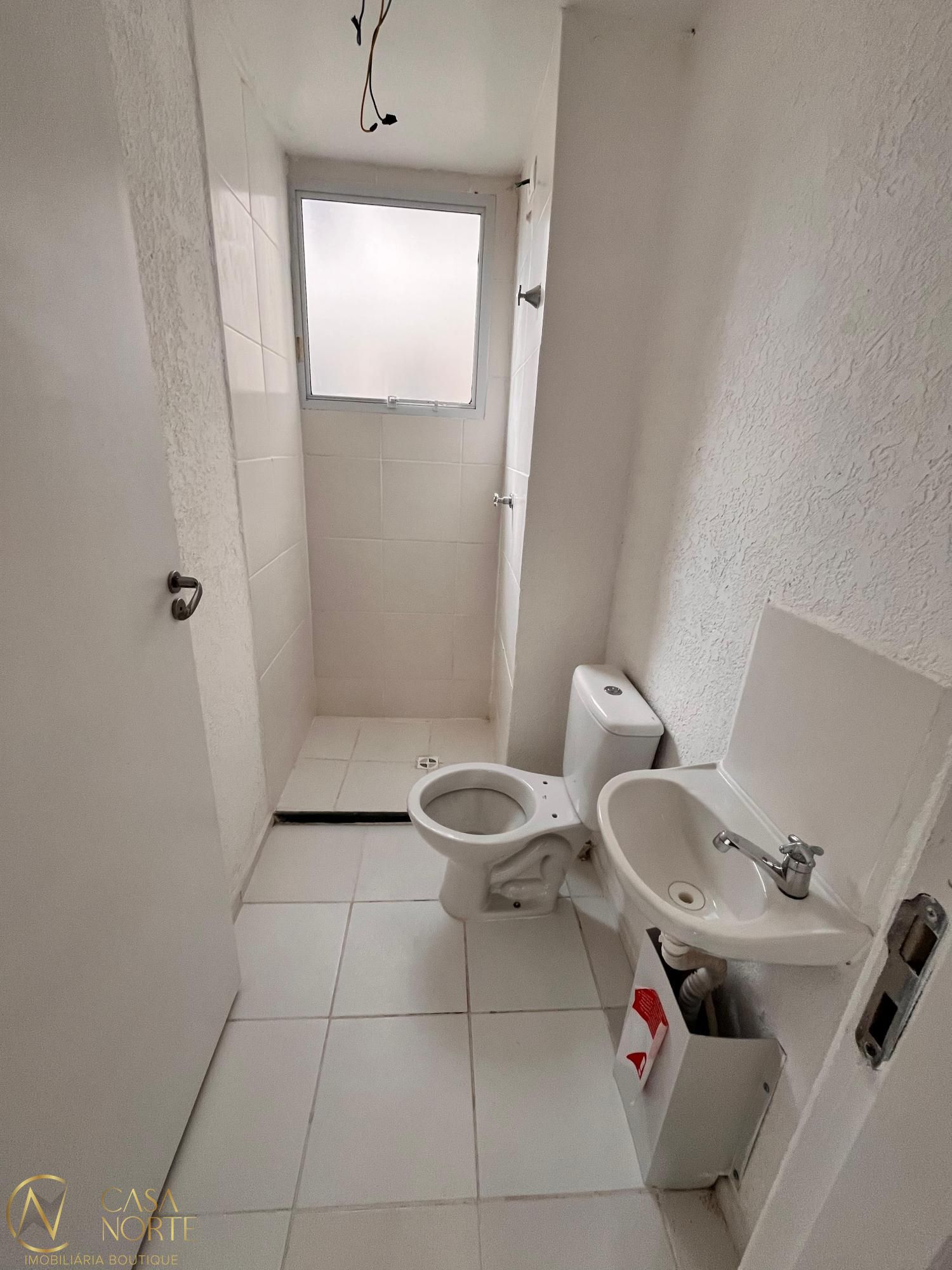 Apartamento à venda com 2 quartos, 41m², 1 vaga, Rua Sabino Pereira Nunes no bairro Restinga em Porto Alegre