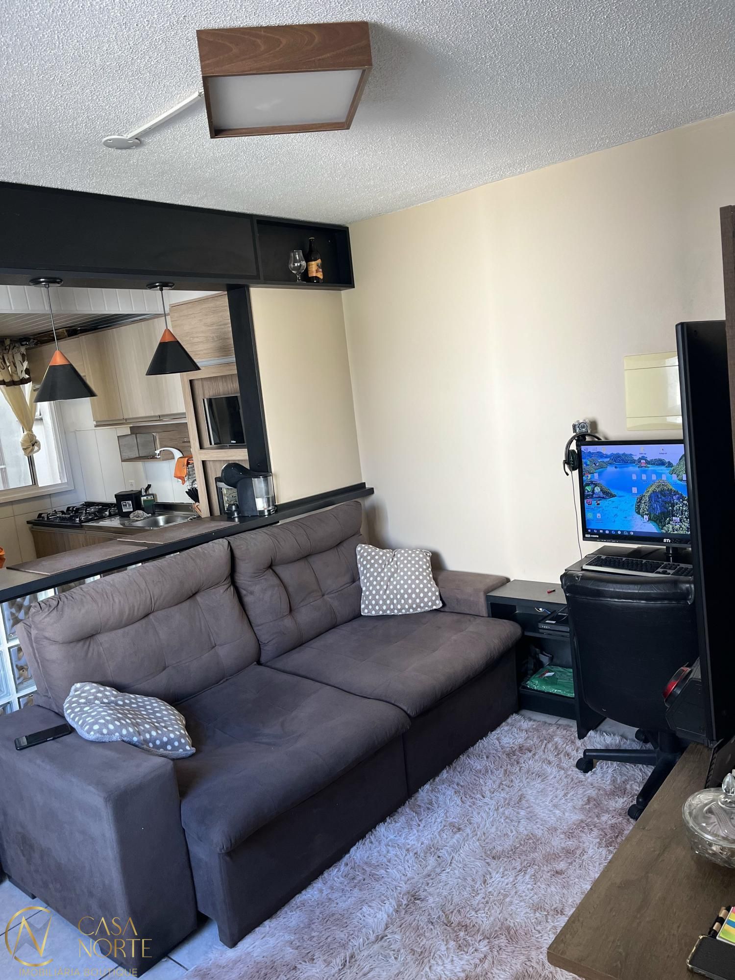 Apartamento à venda com 2 quartos, 52m², 1 vaga, Rua Sete Mil Cento e Noventa e Sete no bairro Restinga em Porto Alegre