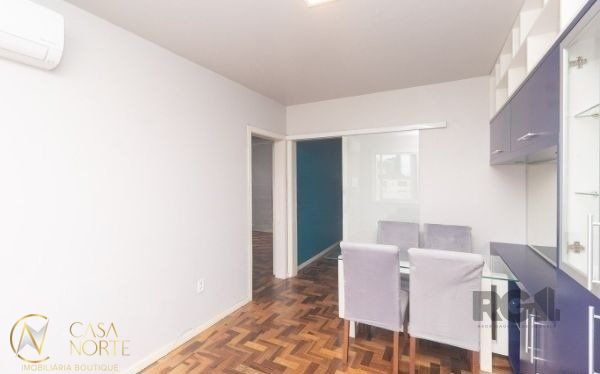 Apartamento à venda com 2 quartos, 60m², Rua Buarque de Macedo no bairro São Geraldo em Porto Alegre