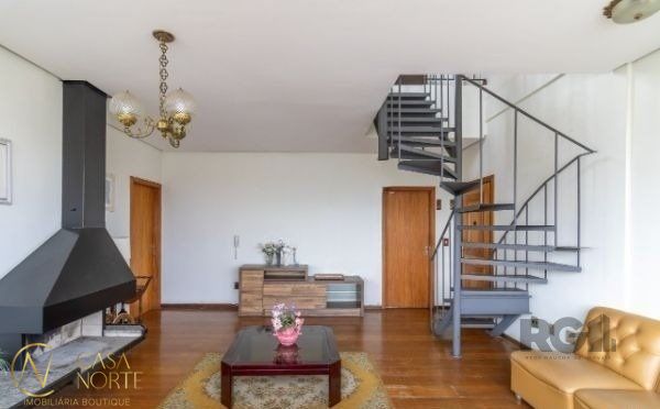 Cobertura à venda com 3 quartos, 245m², 1 suíte, 3 vagas, Rua Professor Freitas Cabral no bairro Jardim  Botânico em Porto Alegre