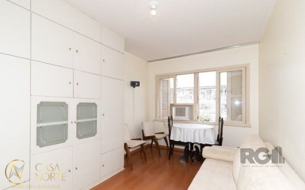 Kitnet à venda com 1 quarto, 24m², Avenida Ipiranga no bairro Azenha em Porto Alegre