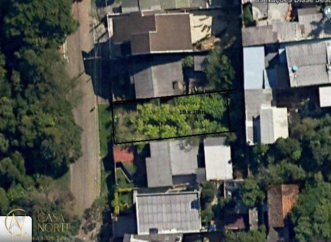 Terreno à venda  com 300m², Rua Professor Luiz Antônio Lopes no bairro Morro Santana em Porto Alegre