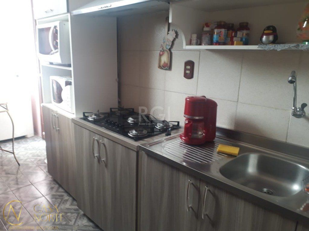 Apartamento à venda com 2 quartos, 47m², Rua Santana no bairro Farroupilha em Porto Alegre