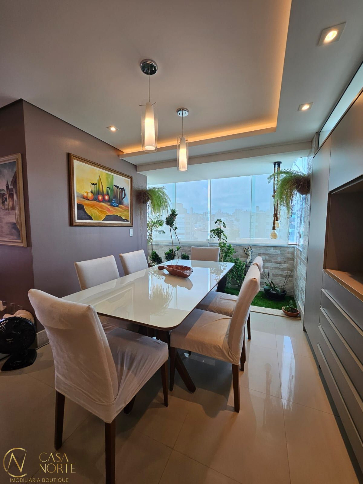 Cobertura à venda com 3 quartos, 208m², 1 suíte, 2 vagas, Rua Vicente da Fontoura no bairro Petrópolis em Porto Alegre