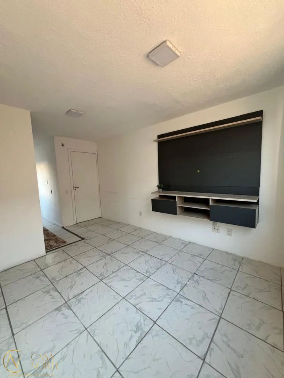 Apartamento à venda com 2 quartos, 42m², 1 vaga, Avenida Souza Melo no bairro Sarandi em Porto Alegre