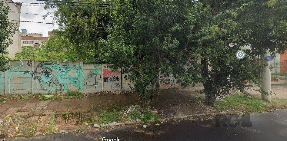 Terreno à venda , 240m², Rua Dona Augusta no bairro Menino Deus em Porto Alegre