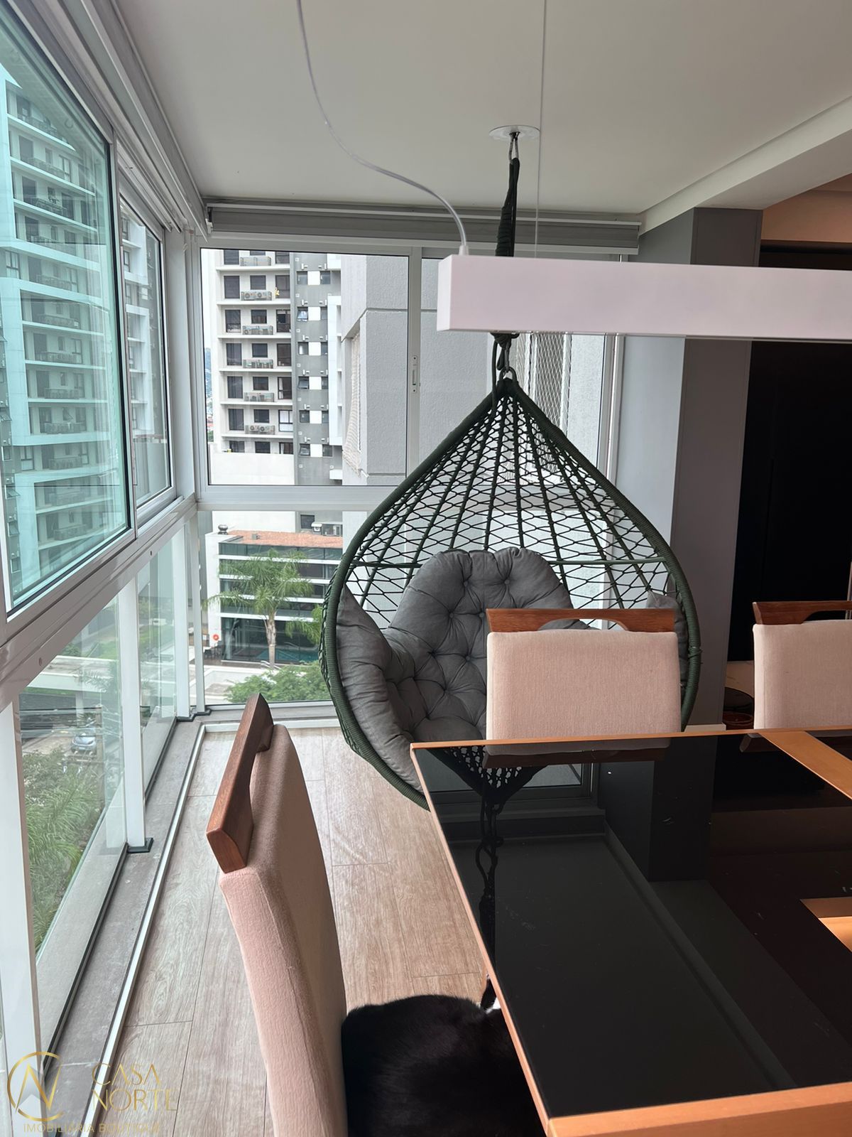 Apartamento à venda com 3 quartos, 199m², 1 suíte, 2 vagas, Rua Nicola Mathias Falci no bairro Jardim do Salso em Porto Alegre