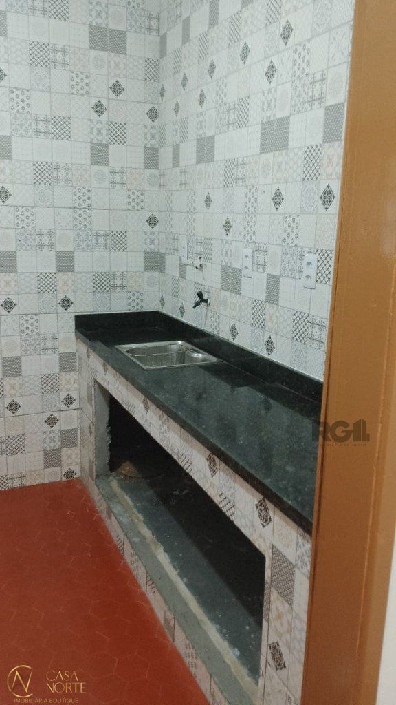 Apartamento à venda com 1 quarto, 64m², Avenida Polônia no bairro São Geraldo em Porto Alegre