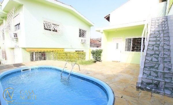 Casa à venda com 3 quartos, 260m², 1 suíte, 4 vagas, Avenida Alberto Pasqualini no bairro Jardim Sabará em Porto Alegre