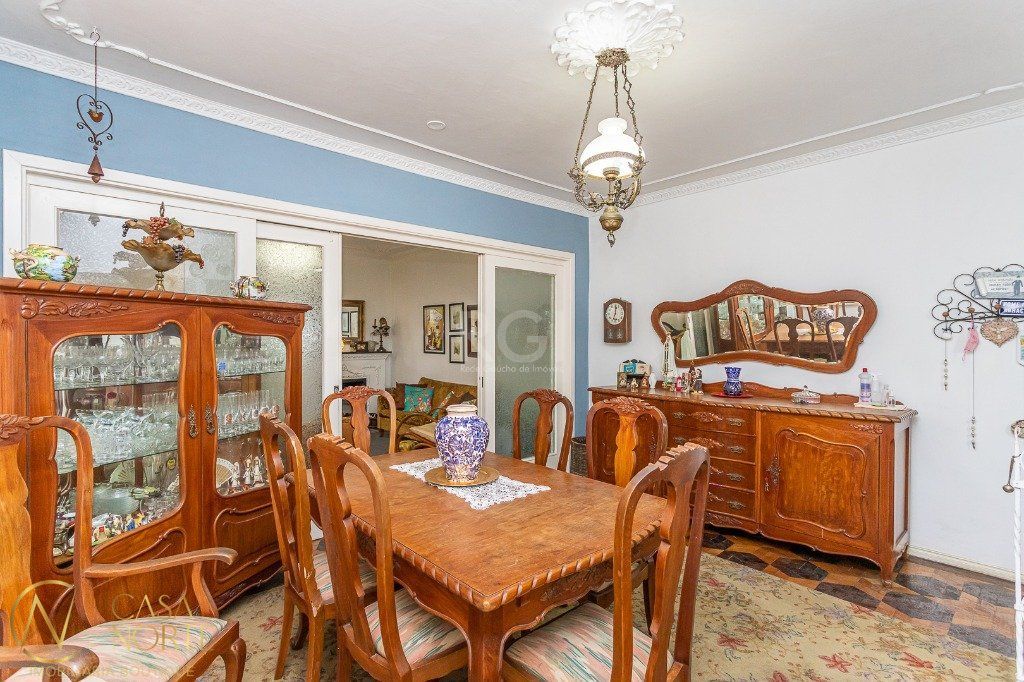 Apartamento à venda com 3 quartos, 128m², Rua General Lima e Silva no bairro Centro Histórico em Porto Alegre