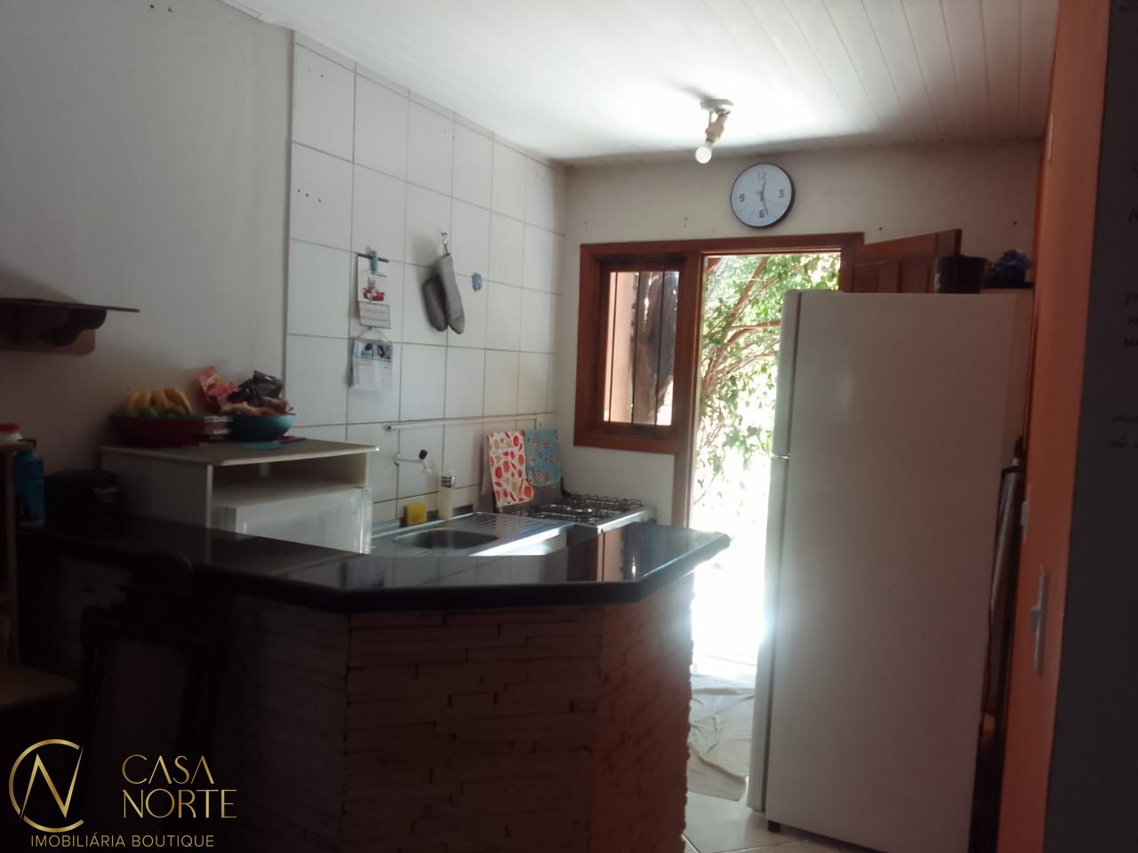 Casa à venda com 2 quartos, 49m², 2 vagas, Pedro Faria no bairro Hípica em Porto Alegre