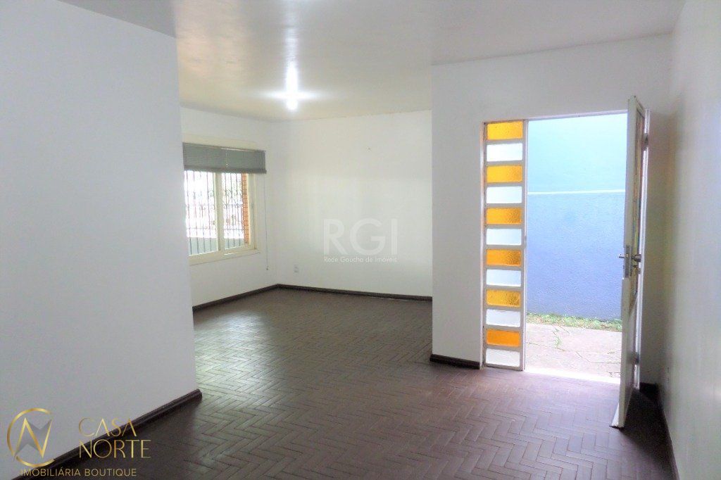 Casa à venda com 3 quartos, 160m², 1 suíte, 2 vagas, Rua Machado de Assis no bairro Jardim  Botânico em Porto Alegre