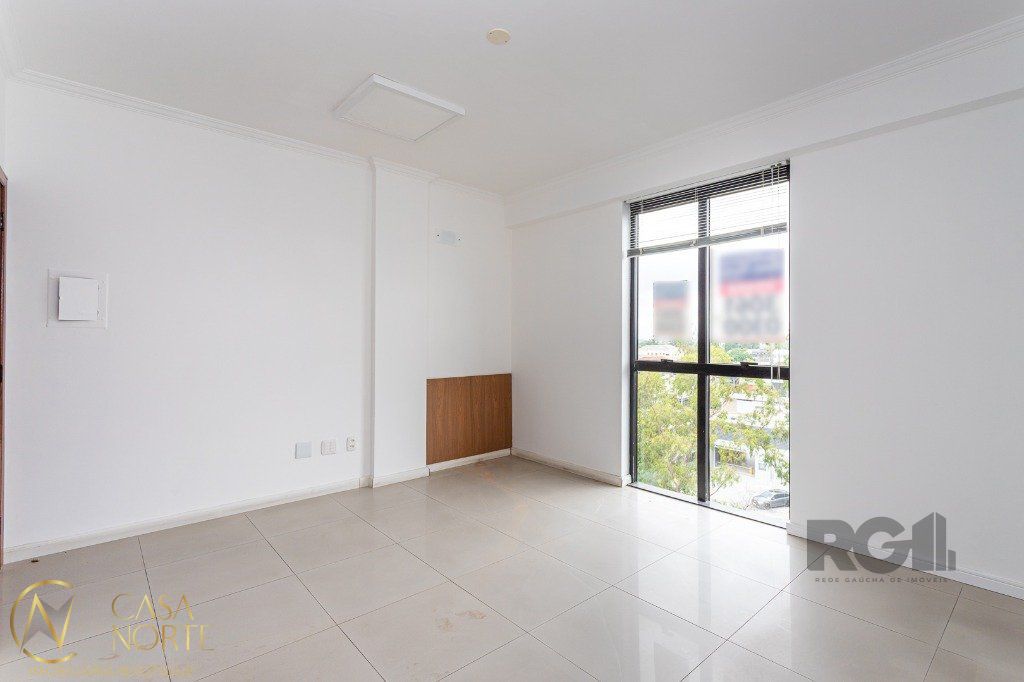 Sala Comercial à venda , 35m², 1 vaga, Avenida Ceará no bairro São João em Porto Alegre