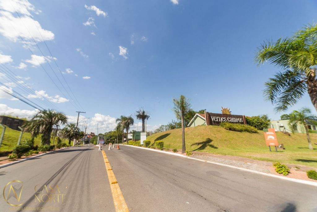 Terreno à venda  com 307m², Rua João Baptista Tedesco no bairro Mário Quintana em Porto Alegre