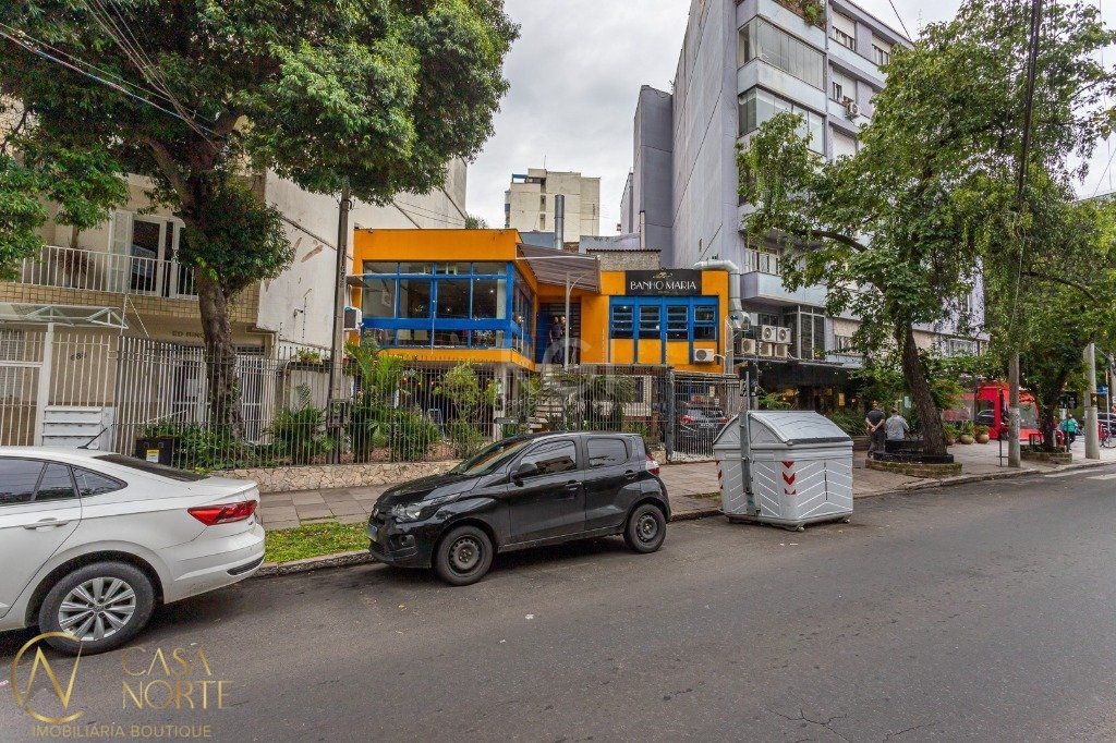 Prédio Comercial à venda com 3 quartos, 500m², 2 vagas, Avenida Jeronimo de Ornelas no bairro Santana em Porto Alegre