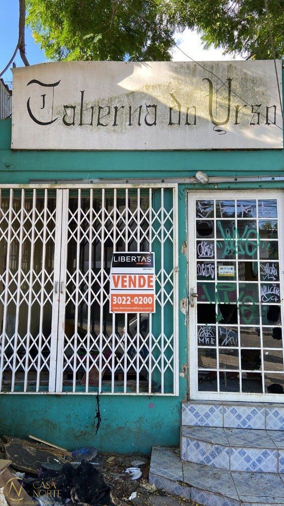 Casa à venda com 4 quartos, 145m², 1 suíte, 2 vagas, Rua Professor Carvalho Freitas no bairro Teresópolis em Porto Alegre