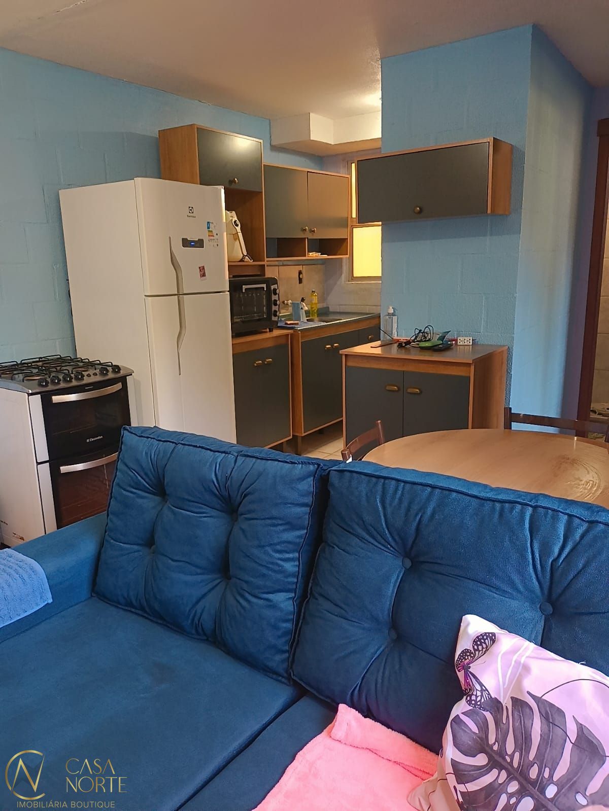 Apartamento à venda com 2 quartos, 39m², 1 vaga, Estrada João de Oliveira Remião no bairro Lomba do Pinheiro em Porto Alegre