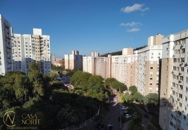 Apartamento à venda com 3 quartos, 68m², 1 suíte, 1 vaga, Rua Carlos Reverbel no bairro Jardim Carvalho em Porto Alegre