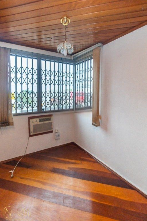 Apartamento à venda com 2 quartos, 65m², 1 vaga, Avenida Protásio Alves no bairro Petrópolis em Porto Alegre