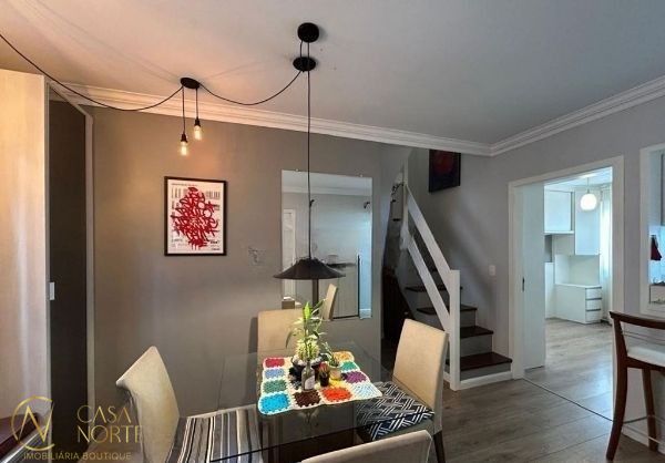 Cobertura à venda com 2 quartos, 75m², 1 suíte, 1 vaga, Rua Guarajá no bairro Jardim  Botânico em Porto Alegre