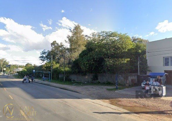 Terreno à venda  com 8000m², Avenida Juca Batista no bairro Cavalhada em Porto Alegre