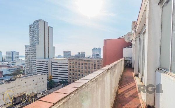 Apartamento à venda com 3 quartos, 94m², Rua Coronel Vicente no bairro Centro Histórico em Porto Alegre