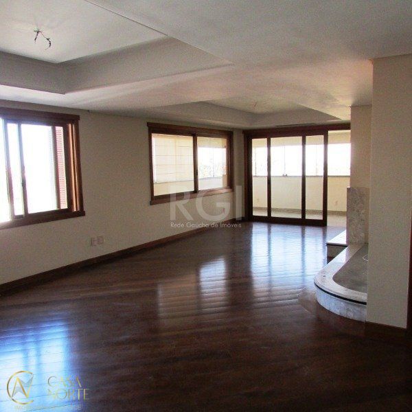 Apartamento à venda com 4 quartos, 184m², 1 suíte, 2 vagas, Rua Correa Lima no bairro Santa Tereza em Porto Alegre