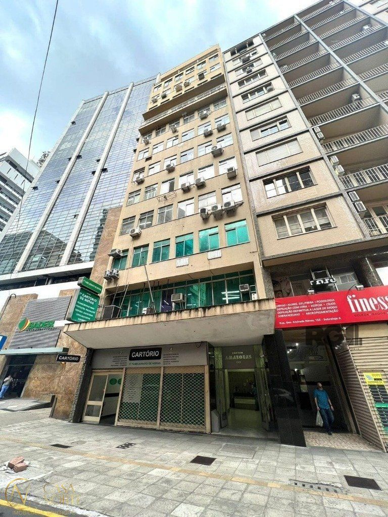 Apartamento à venda com 1 quarto, 32m², Rua General Andrade Neves no bairro Centro Histórico em Porto Alegre