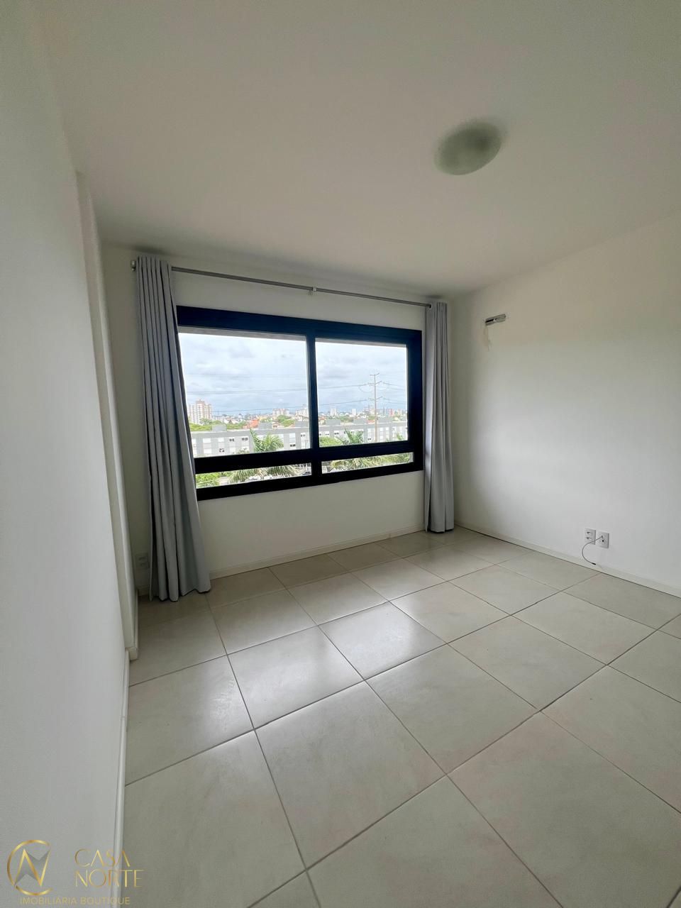 Apartamento à venda com 1 quarto, 47m², 1 suíte, 2 vagas, Avenida Ipiranga no bairro Jardim  Botânico em Porto Alegre