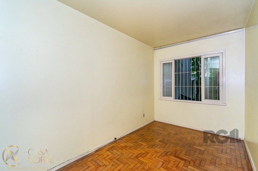 Apartamento à venda com 2 quartos, 60m², Avenida Benjamin Constant no bairro São João em Porto Alegre
