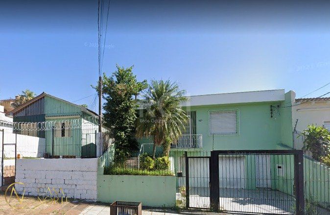 Terreno à venda  com 640m², Rua Dormenio no bairro Santa Tereza em Porto Alegre