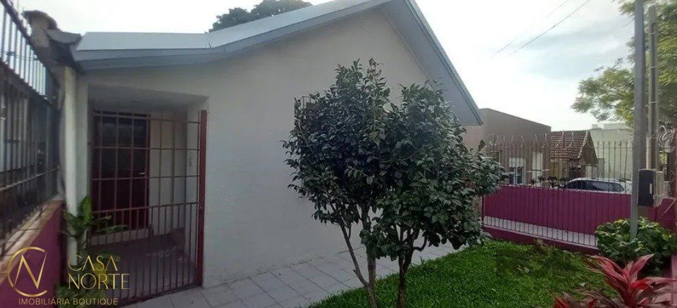 Terreno à venda  com 300m², Rua Sylvio Sanson no bairro Sarandi em Porto Alegre