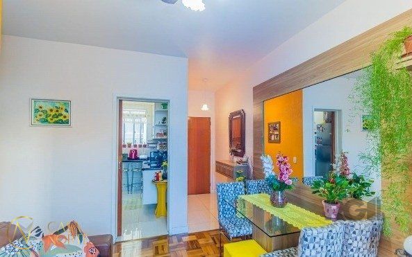 Apartamento à venda com 2 quartos, 51m², Rua Santa Cecilia no bairro Santa Cecília em Porto Alegre