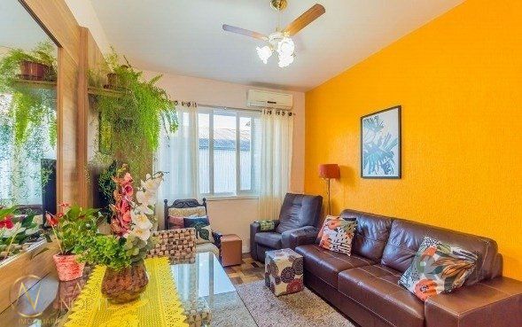 Apartamento à venda com 2 quartos, 51m², Rua Santa Cecilia no bairro Santa Cecília em Porto Alegre