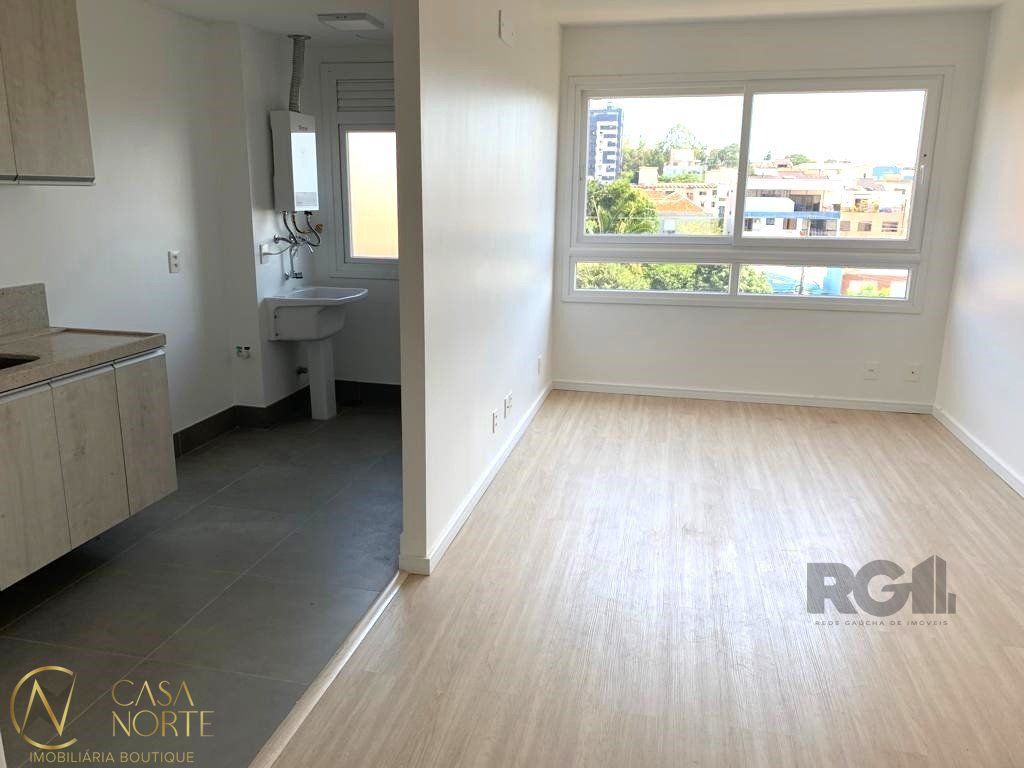 Apartamento à venda com 2 quartos, 64m², 1 suíte, 1 vaga, Travessa Jaguarão no bairro São João em Porto Alegre