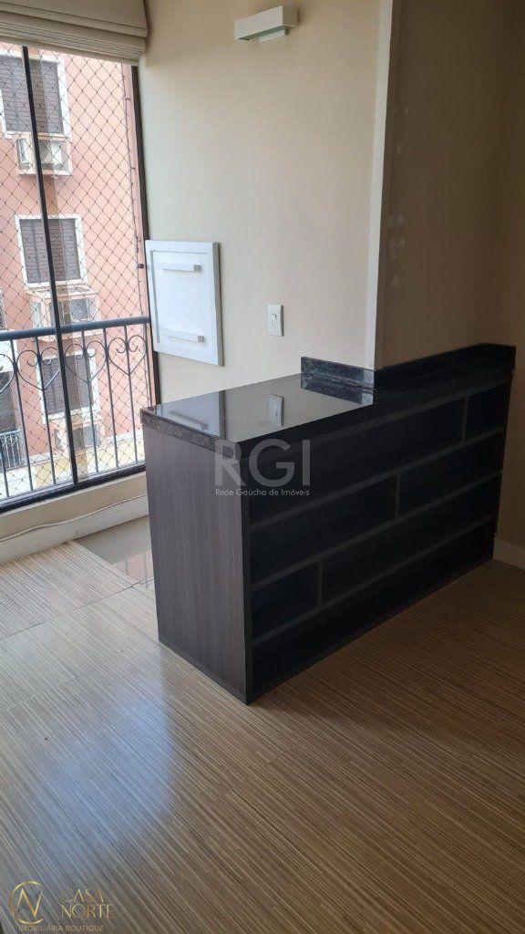 Apartamento à venda com 3 quartos, 67m², 1 vaga, Rua Professor Carvalho Freitas no bairro Teresópolis em Porto Alegre