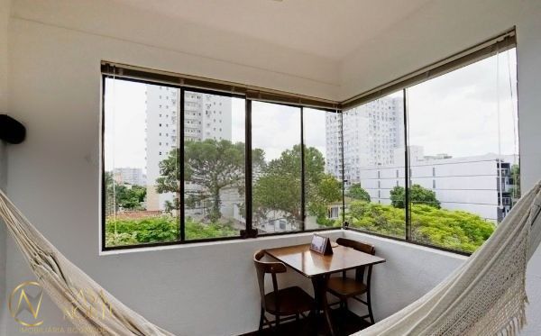 Cobertura à venda com 4 quartos, 180m², 2 suítes, 2 vagas, Travessa Serafim Terra no bairro Jardim  Botânico em Porto Alegre