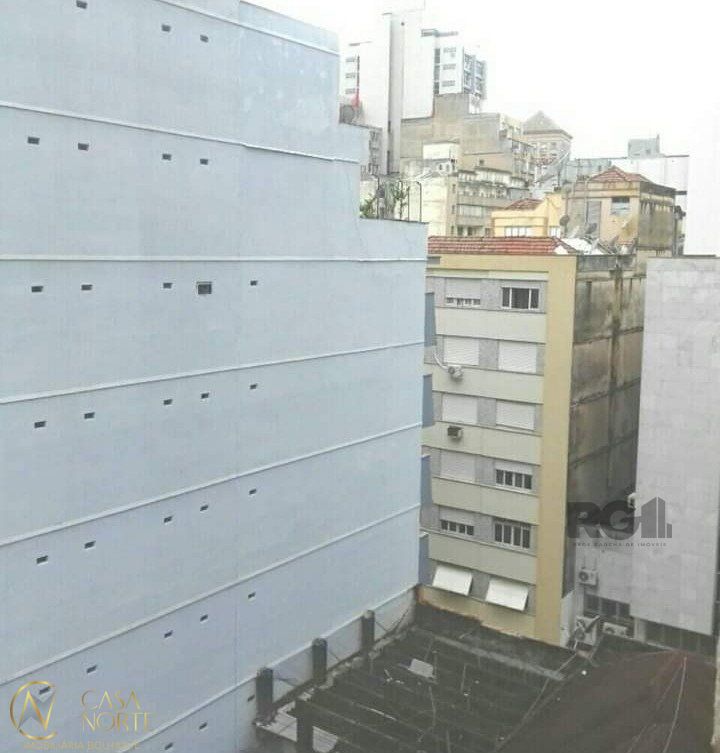 Apartamento à venda com 1 quarto, 30m², Rua General Câmara no bairro Centro Histórico em Porto Alegre
