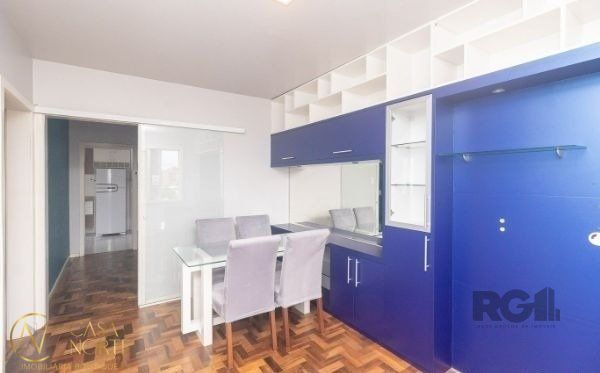 Apartamento à venda com 2 quartos, 60m², Rua Buarque de Macedo no bairro São Geraldo em Porto Alegre