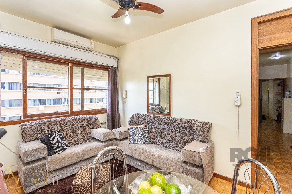 Apartamento à venda com 2 quartos, 58m², Avenida Senador Salgado Filho no bairro Centro Histórico em Porto Alegre