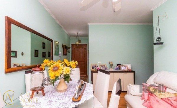Apartamento à venda com 3 quartos, 75m², 1 vaga, Avenida Plínio Brasil Milano no bairro Higienópolis em Porto Alegre