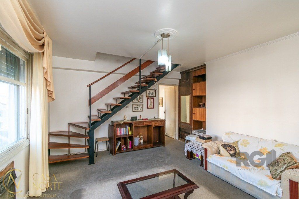 Cobertura à venda com 2 quartos, 110m², 1 vaga, Rua Liberdade no bairro Rio Branco em Porto Alegre