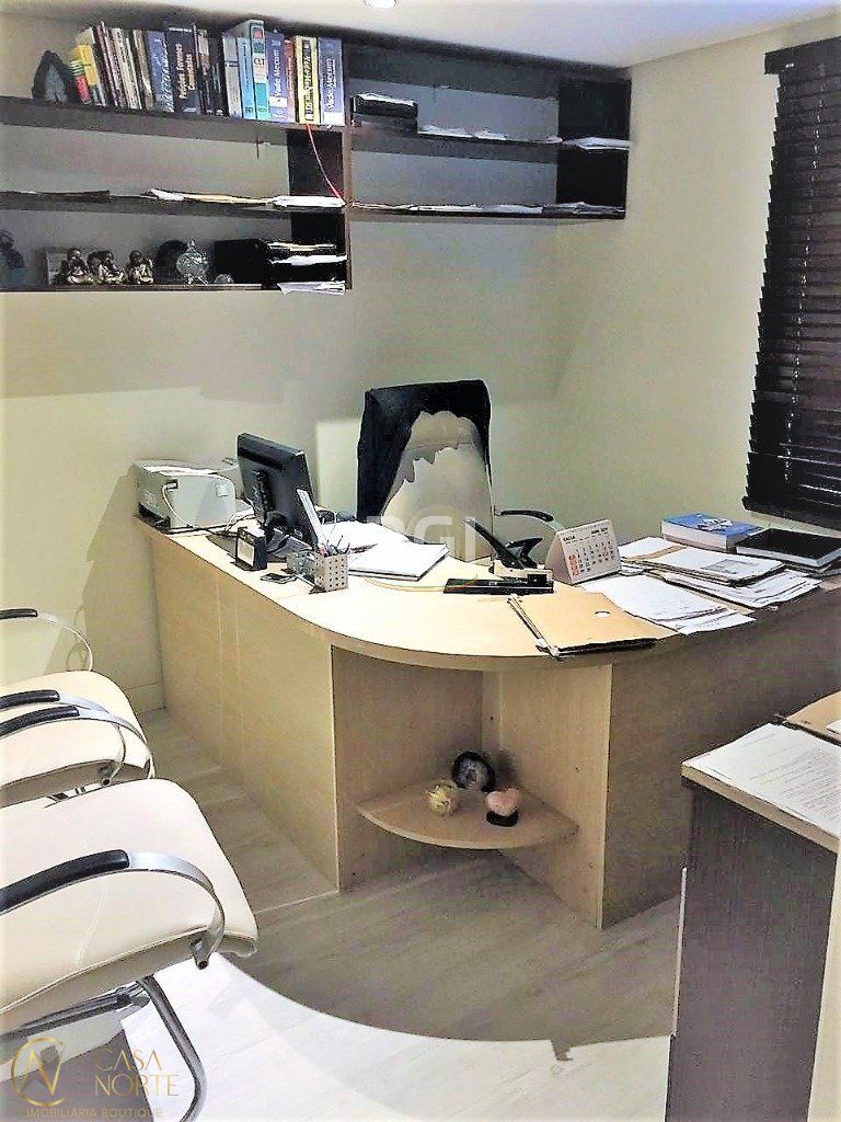 Sala Comercial à venda com 1 quarto, 43m², 1 vaga, Rua Washington Luiz no bairro Centro Histórico em Porto Alegre