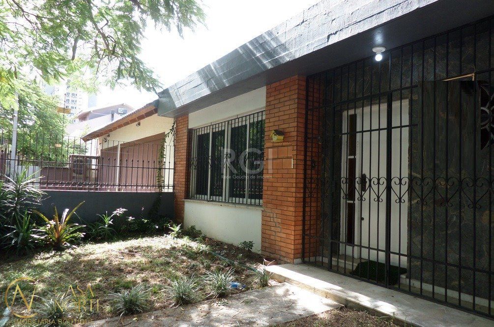 Casa à venda com 3 quartos, 160m², 1 suíte, 2 vagas, Rua Machado de Assis no bairro Jardim  Botânico em Porto Alegre
