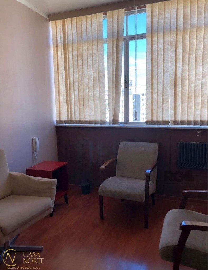 Sala Comercial à venda com 1 quarto, 86m², Rua dos Andradas no bairro Centro Histórico em Porto Alegre