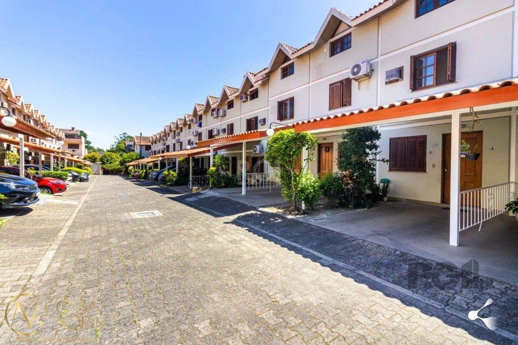 Casa de Condomínio à venda com 3 quartos, 94m², 1 vaga, Avenida Otto Niemeyer no bairro Camaquã em Porto Alegre