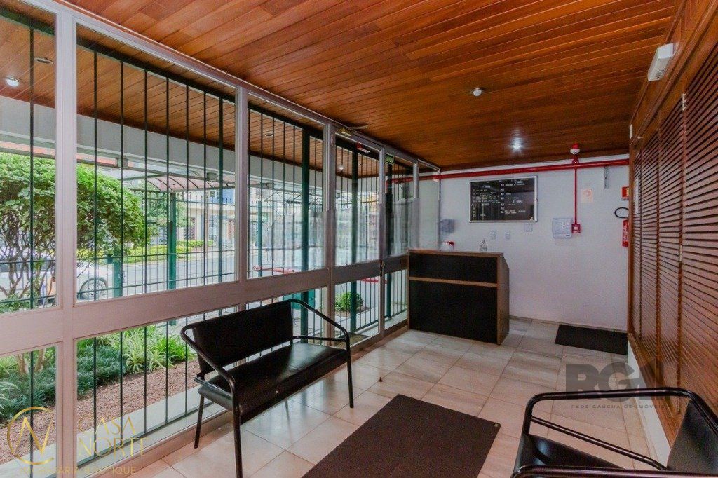 Sala Comercial à venda , 34m², Rua Felipe Camarão no bairro Rio Branco em Porto Alegre
