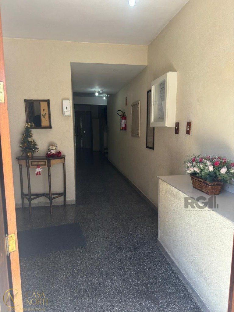 Apartamento à venda com 2 quartos, 60m², Rua João Zanenga no bairro Cristo Redentor em Porto Alegre